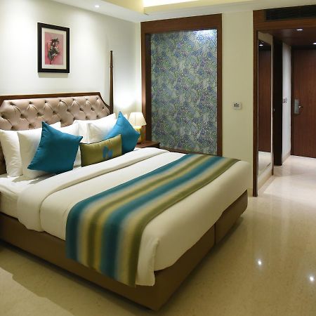The Exotica Grand Hotel Delhi  Exterior photo