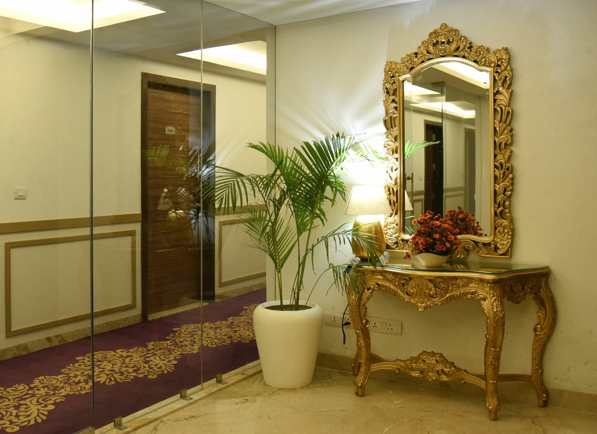 The Exotica Grand Hotel Delhi  Exterior photo